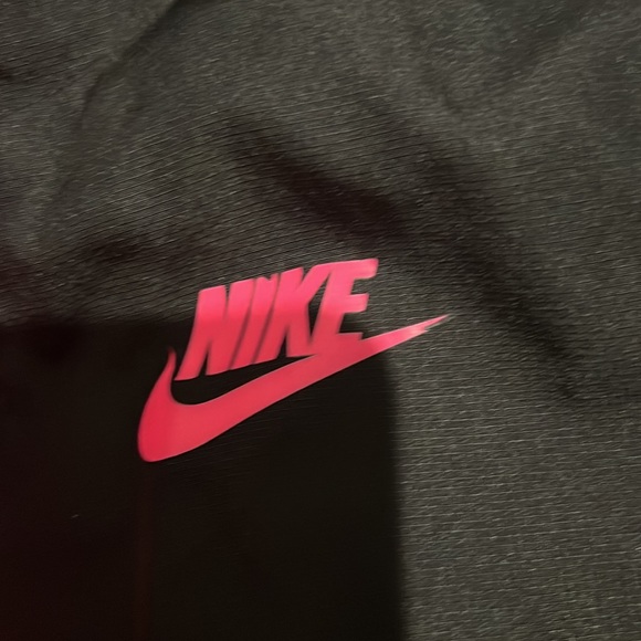 Girls Nike Jacket - Picture 2 of 3